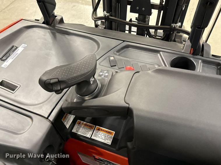 image for item ND9866 2023 Linde E18S forklift