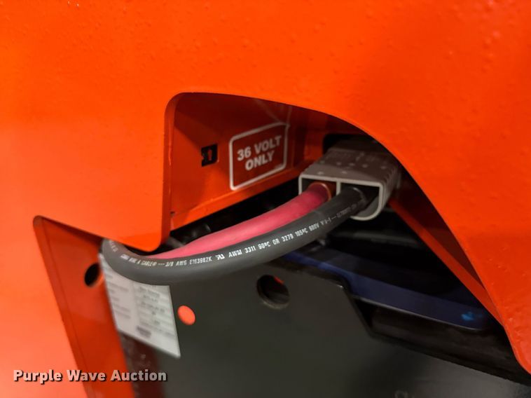 image for item ND9866 2023 Linde E18S forklift