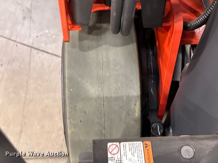 image for item ND9866 2023 Linde E18S forklift