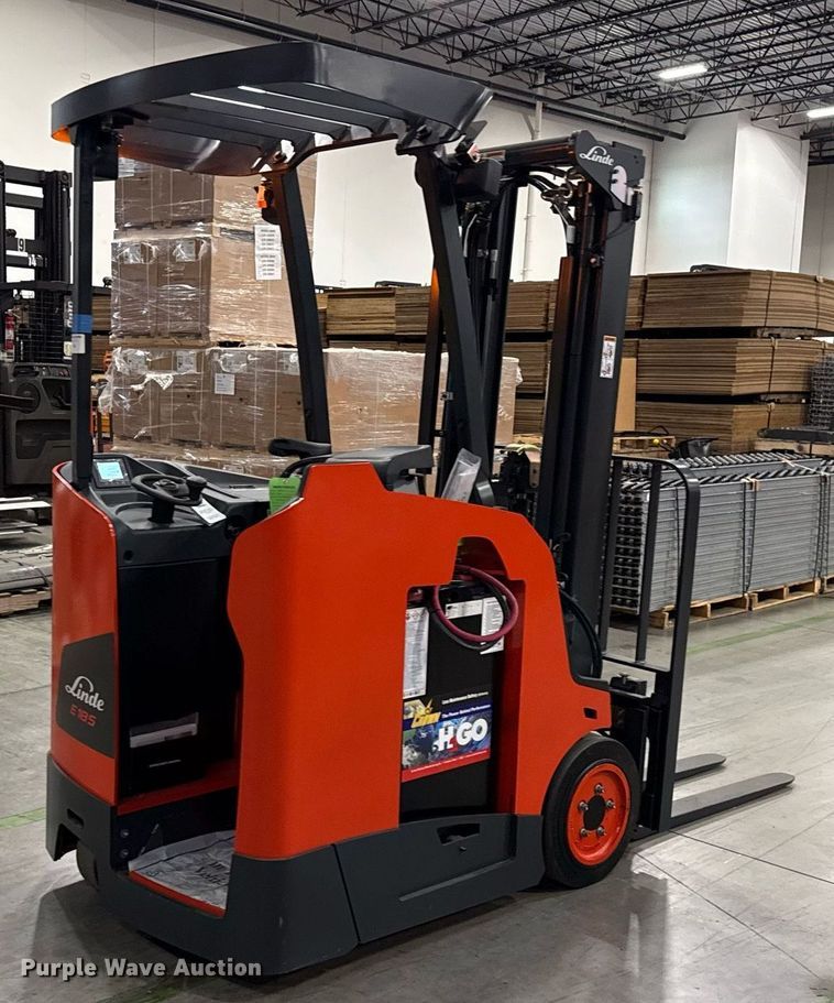 image for item ND9867 2023 Linde E18S forklift