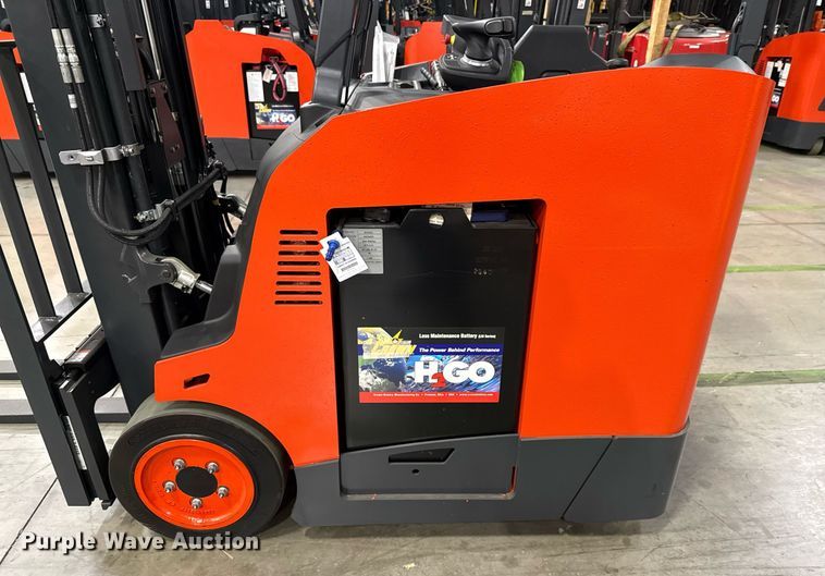 image for item ND9867 2023 Linde E18S forklift