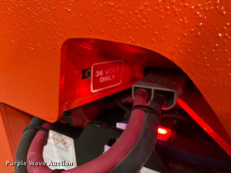 image for item ND9868 2023 Linde E18S forklift