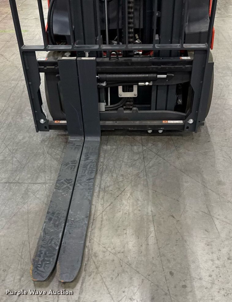 image for item ND9869 2023 Linde E18S forklift