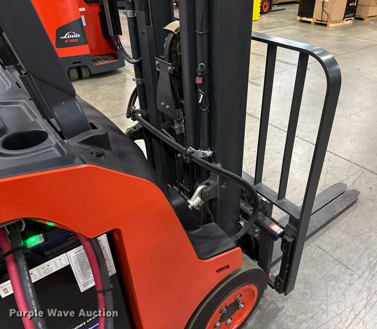 image for item ND9869 2023 Linde E18S forklift