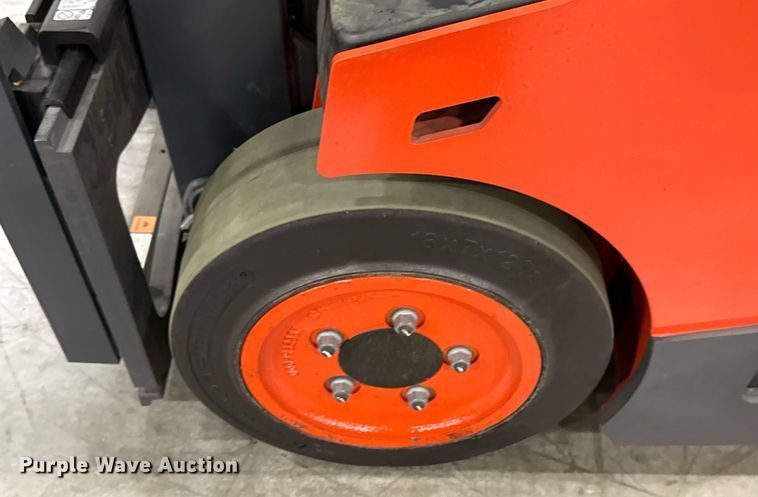 image for item ND9869 2023 Linde E18S forklift