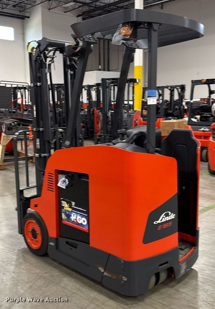 image for item ND9870 2023 Linde E18S forklift