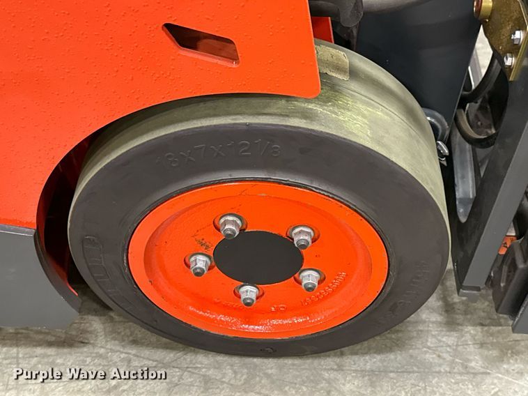 image for item ND9870 2023 Linde E18S forklift