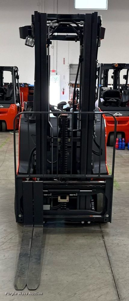 image for item ND9874 2023 Linde E18S forklift
