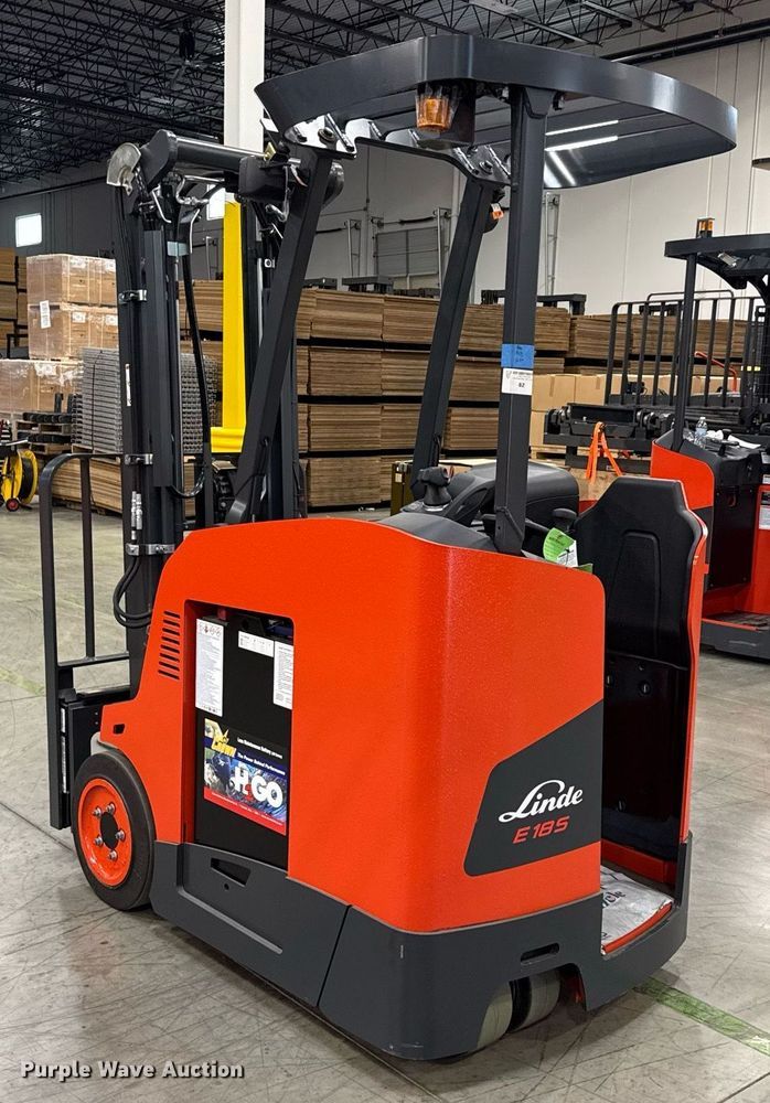 image for item ND9874 2023 Linde E18S forklift