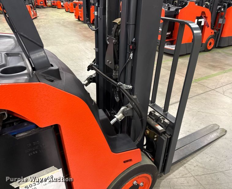 image for item ND9874 2023 Linde E18S forklift