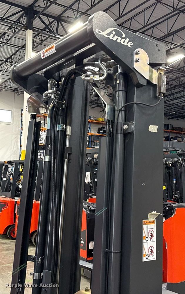 image for item ND9874 2023 Linde E18S forklift