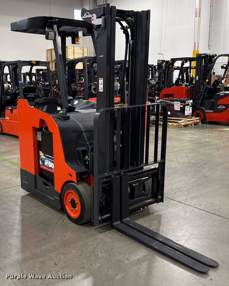 image for item ND9879 2023 Linde E18S forklift