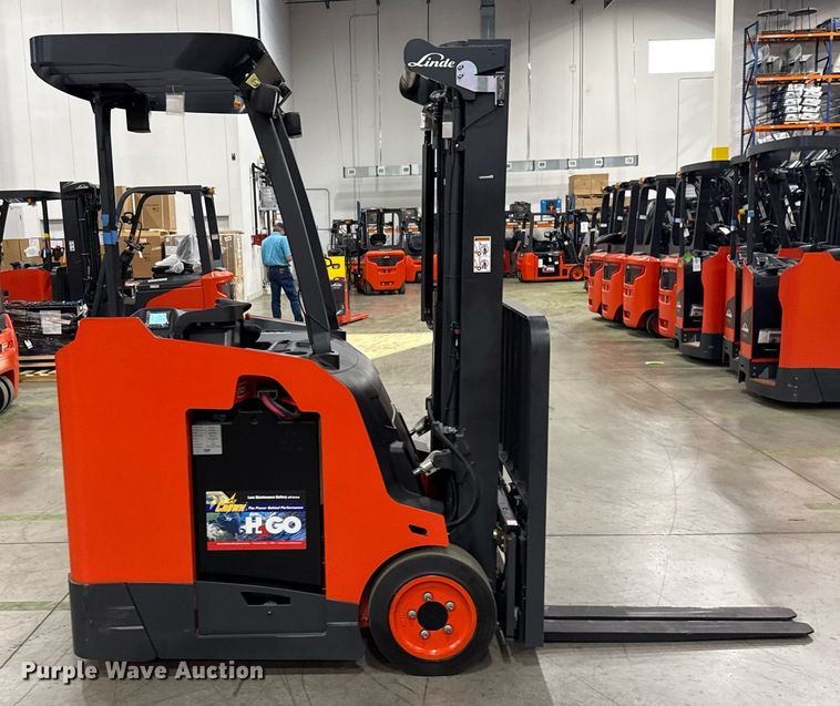 image for item ND9879 2023 Linde E18S forklift