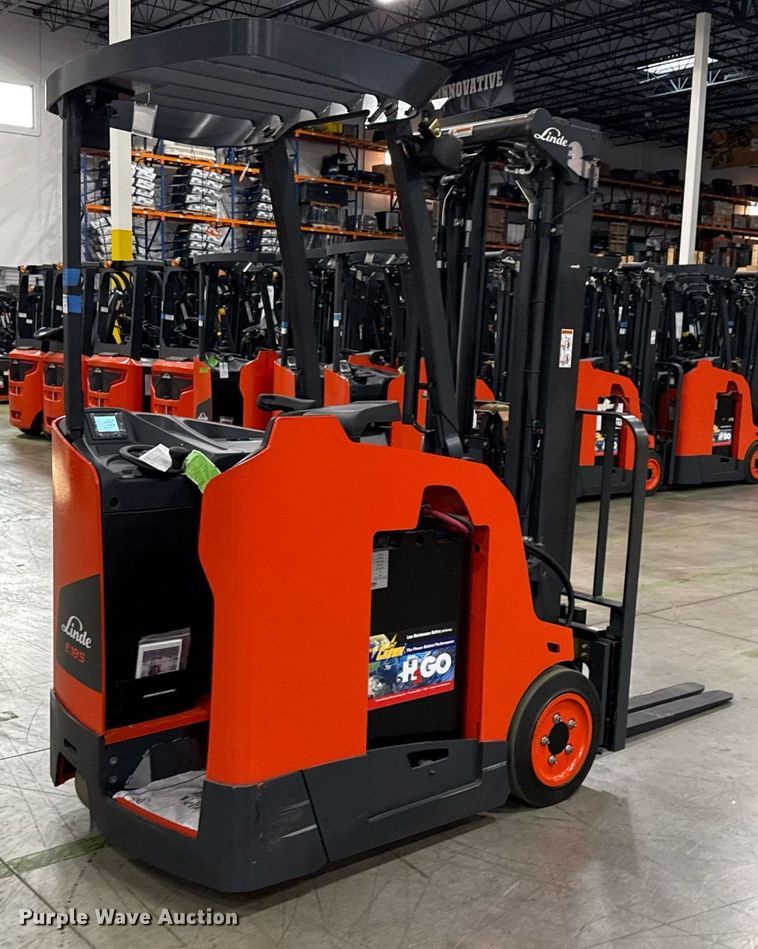 image for item ND9879 2023 Linde E18S forklift