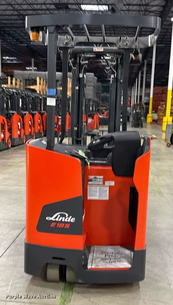 image for item ND9879 2023 Linde E18S forklift