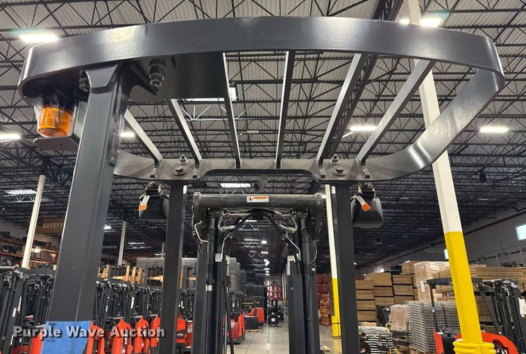 image for item ND9879 2023 Linde E18S forklift