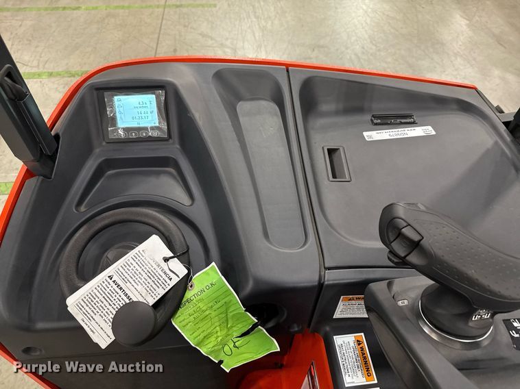 image for item ND9879 2023 Linde E18S forklift