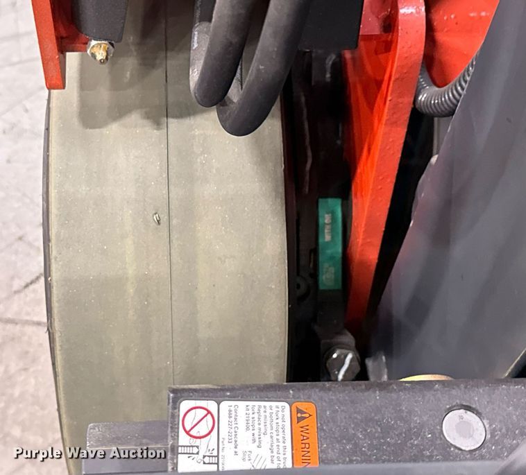 image for item ND9879 2023 Linde E18S forklift