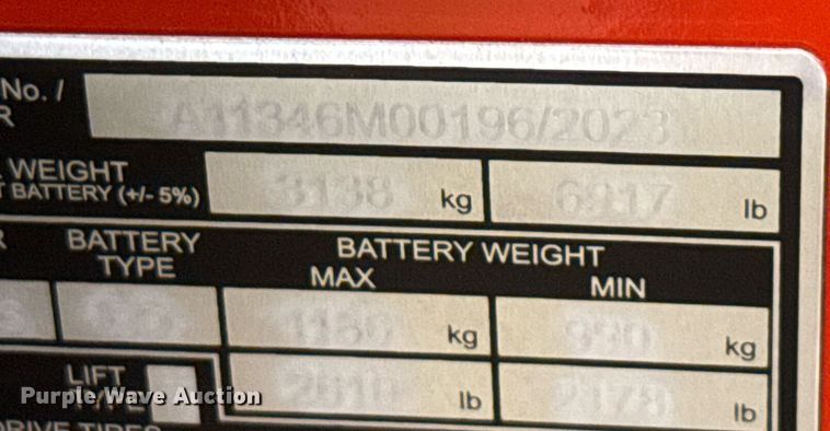 image for item ND9879 2023 Linde E18S forklift