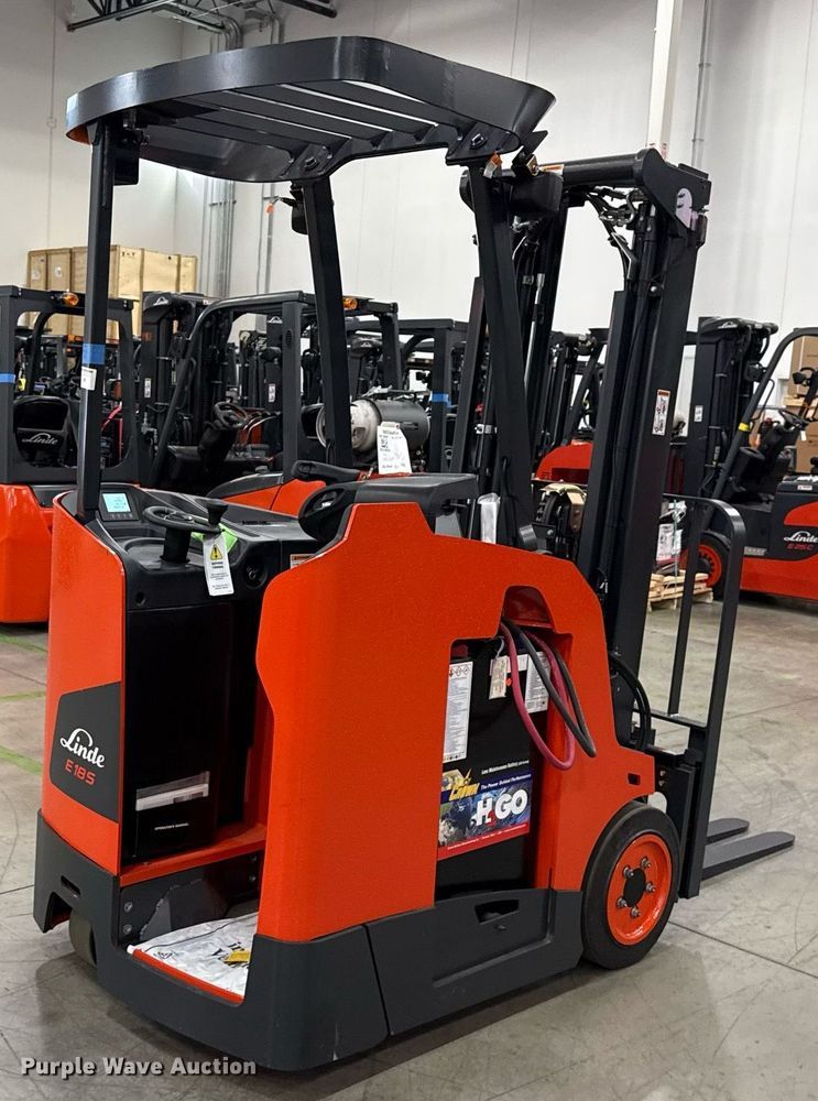 image for item ND9885 2023 Linde E18S forklift