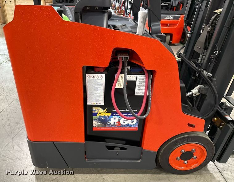 image for item ND9885 2023 Linde E18S forklift