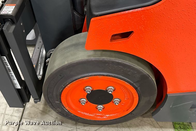 image for item ND9885 2023 Linde E18S forklift