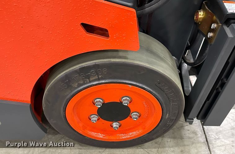 image for item ND9885 2023 Linde E18S forklift