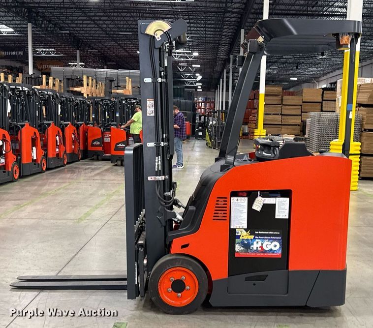 image for item ND9886 2023 Linde E18S forklift