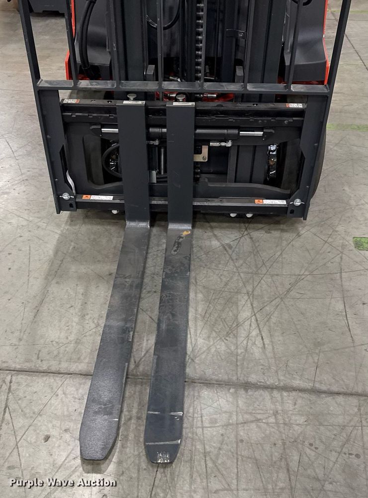 image for item ND9886 2023 Linde E18S forklift