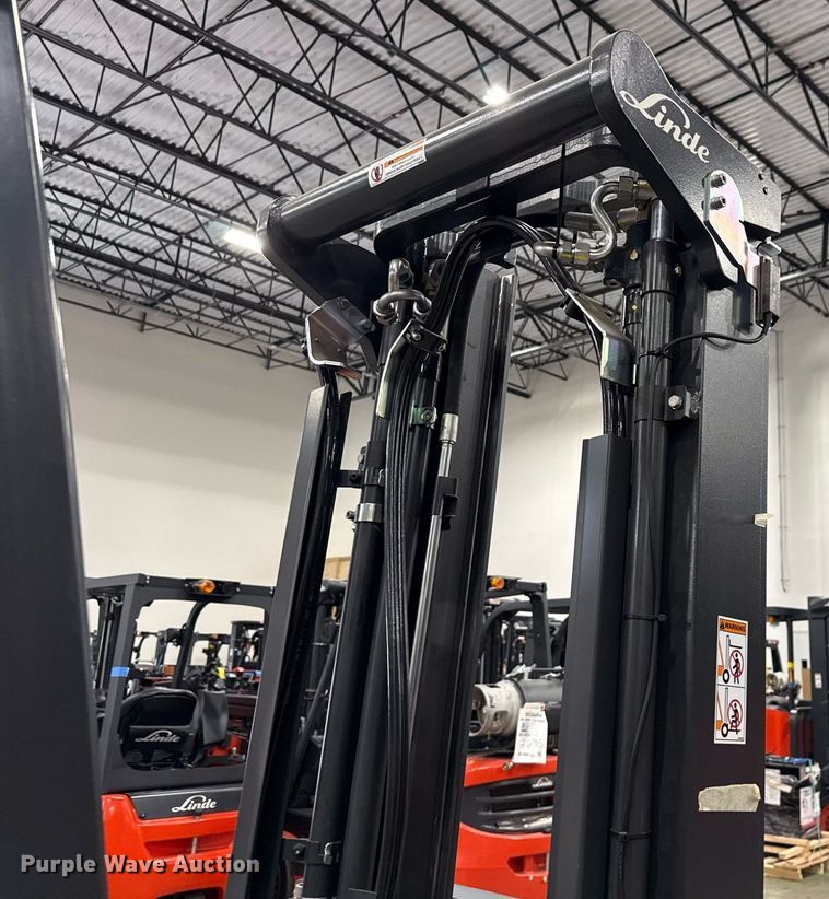image for item ND9886 2023 Linde E18S forklift