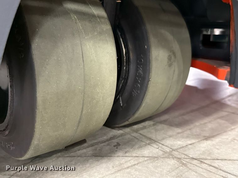 image for item ND9886 2023 Linde E18S forklift