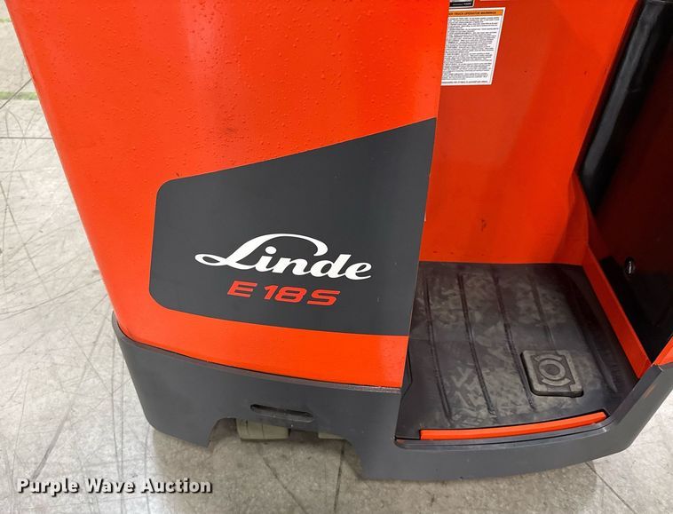 image for item ND9887 2023 Linde E18S forklift