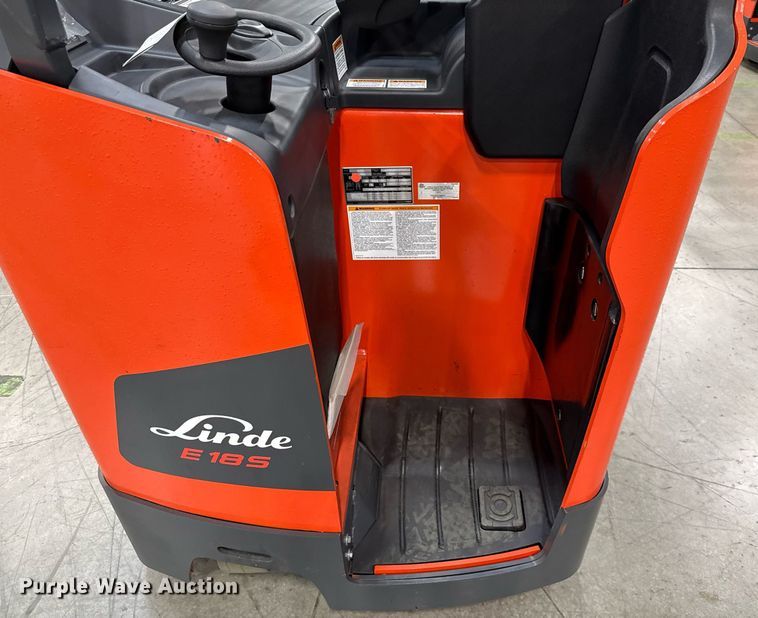 image for item ND9887 2023 Linde E18S forklift