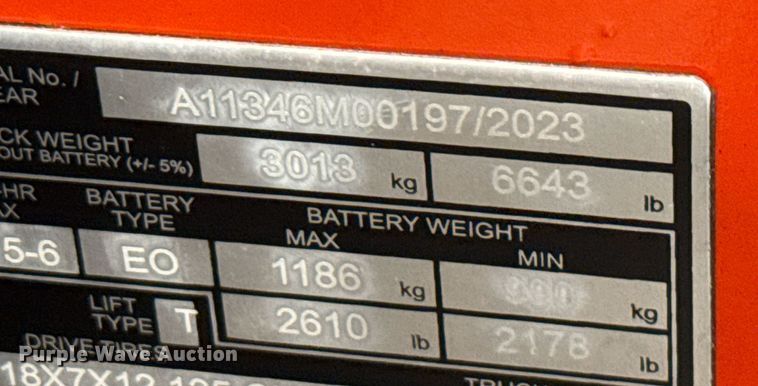 image for item ND9887 2023 Linde E18S forklift