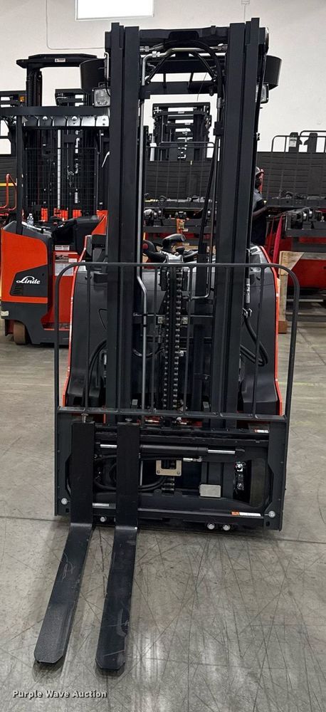 image for item ND9893 2023 Linde E18S forklift