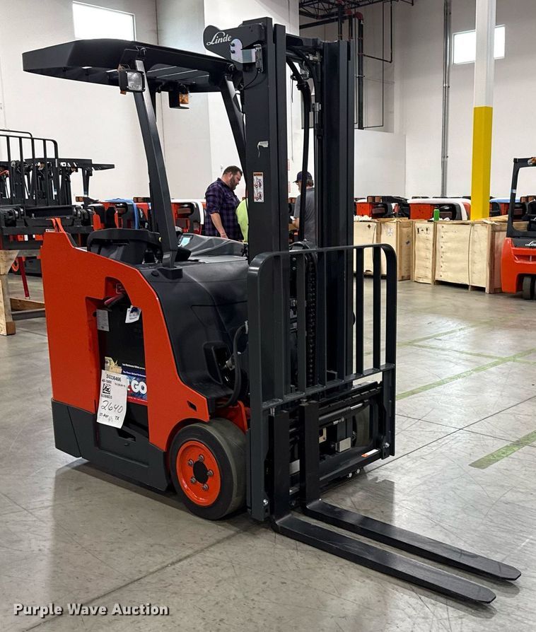 image for item ND9893 2023 Linde E18S forklift