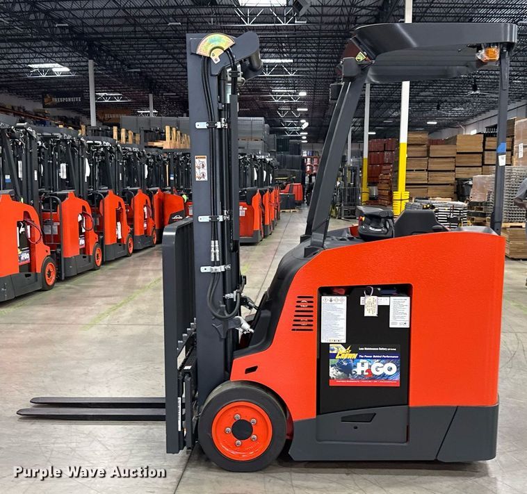 image for item ND9893 2023 Linde E18S forklift