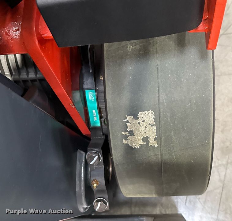 image for item ND9893 2023 Linde E18S forklift