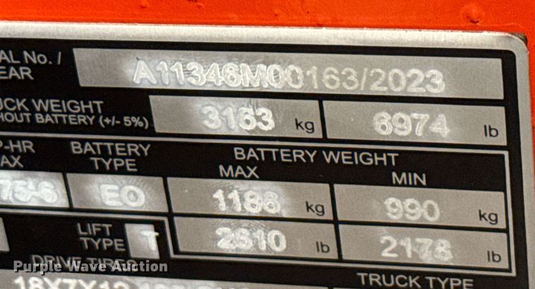 image for item ND9893 2023 Linde E18S forklift