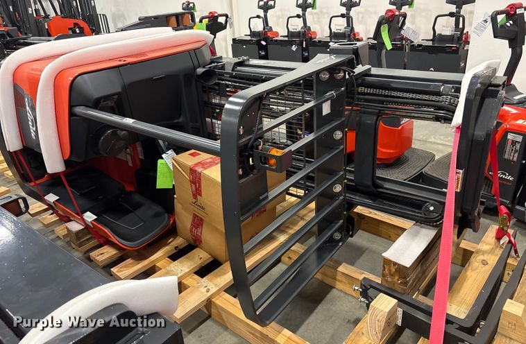 image for item ND9894 2023 Linde R17SX reach truck