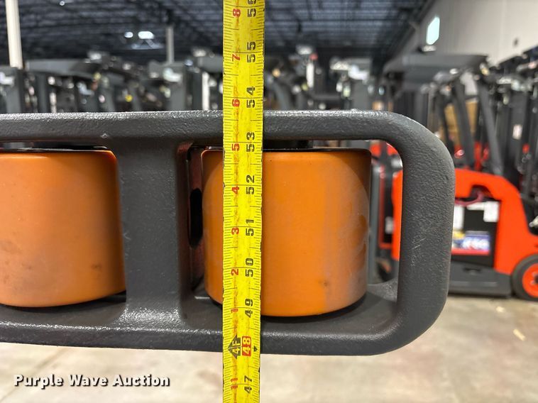 image for item ND9894 2023 Linde R17SX reach truck