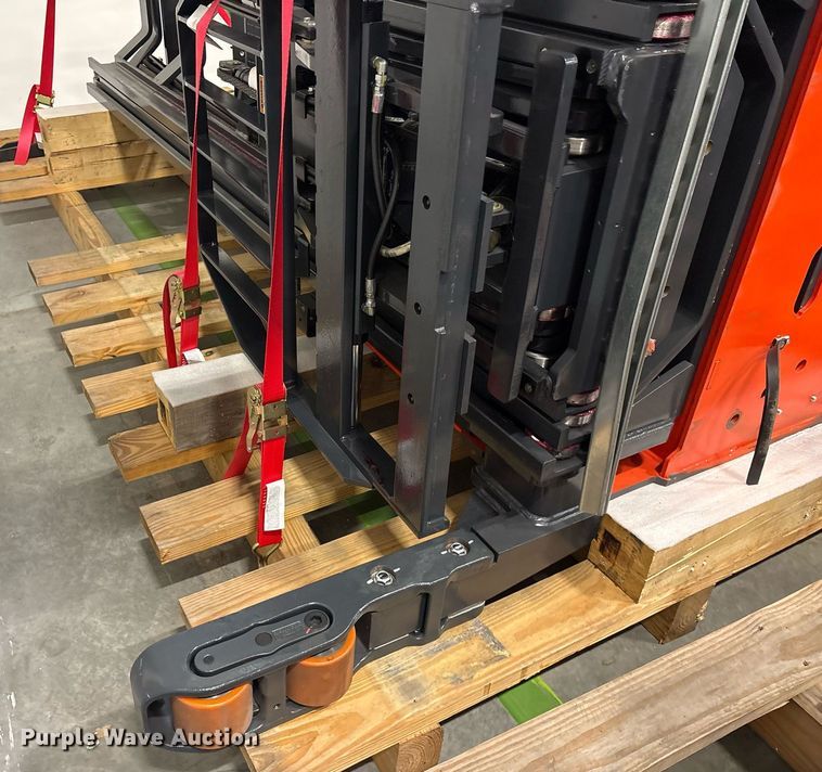 image for item ND9896 2023 Linde R17SX reach truck