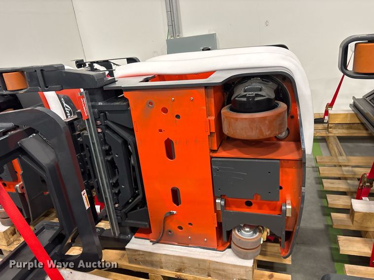 image for item ND9897 2023 Linde R17SX reach truck