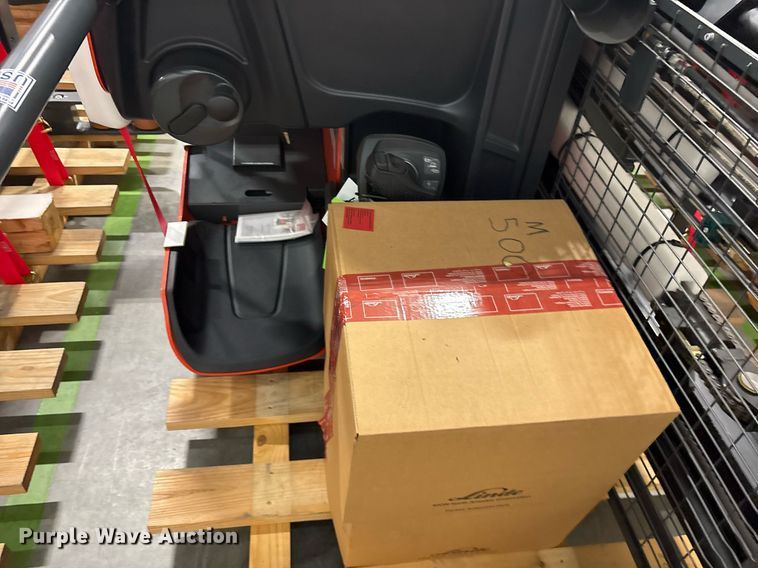 image for item ND9897 2023 Linde R17SX reach truck