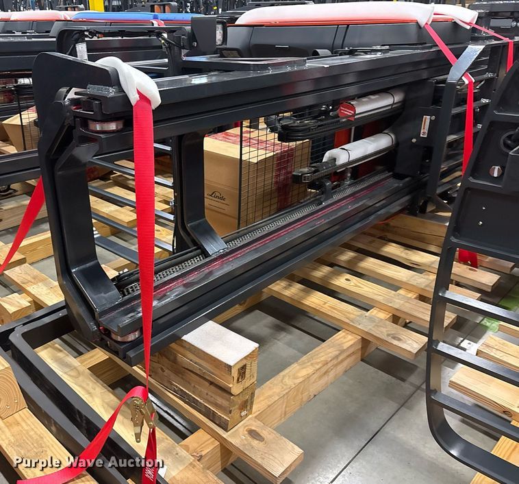 image for item ND9898 2023 Linde R17SX reach truck