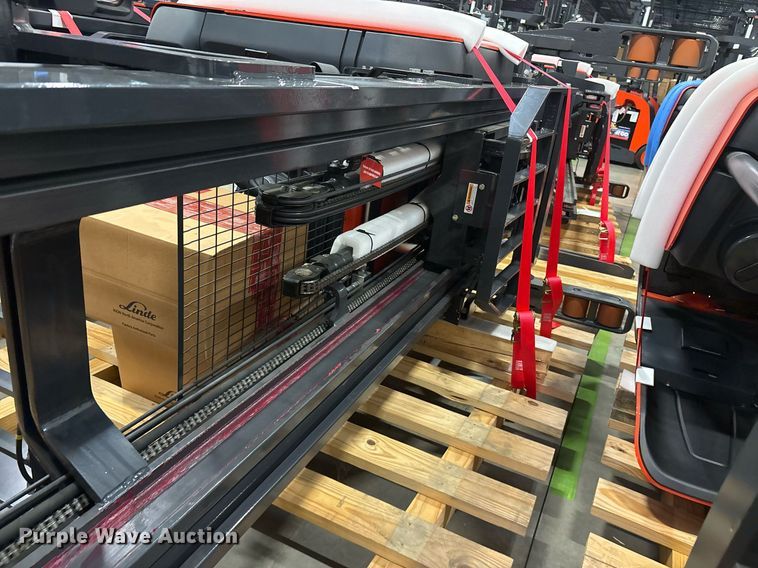 image for item ND9898 2023 Linde R17SX reach truck