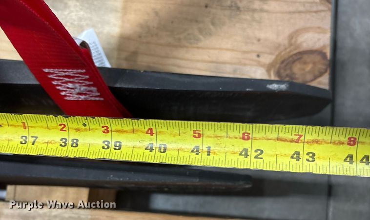 image for item ND9898 2023 Linde R17SX reach truck