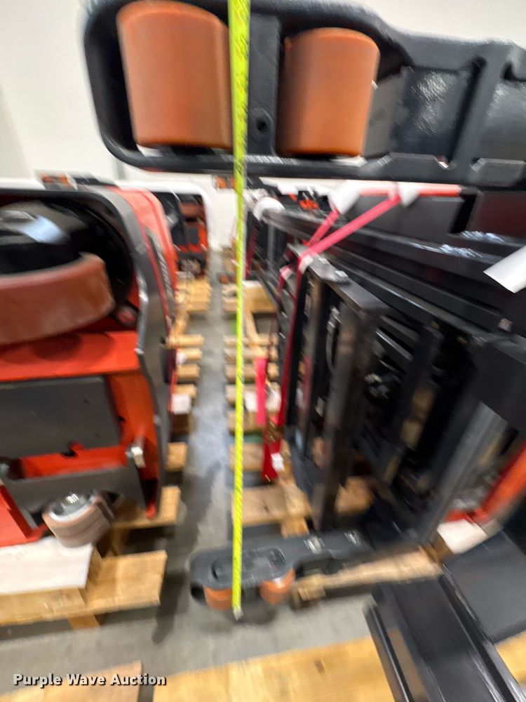 image for item ND9899 2023 Linde R17SX reach truck