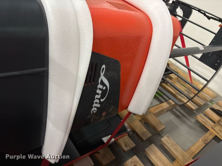 image for item ND9900 2023 Linde R17SX reach truck