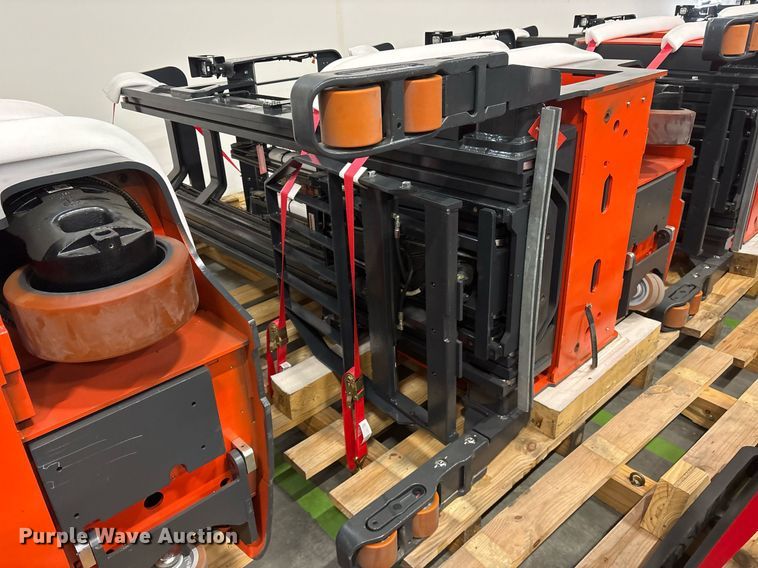 image for item ND9900 2023 Linde R17SX reach truck